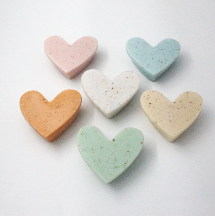 ידית כפתור לב פסטל